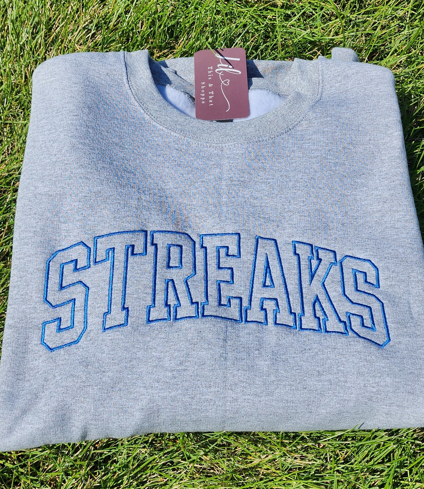 Embroidery: Streaks Outlined